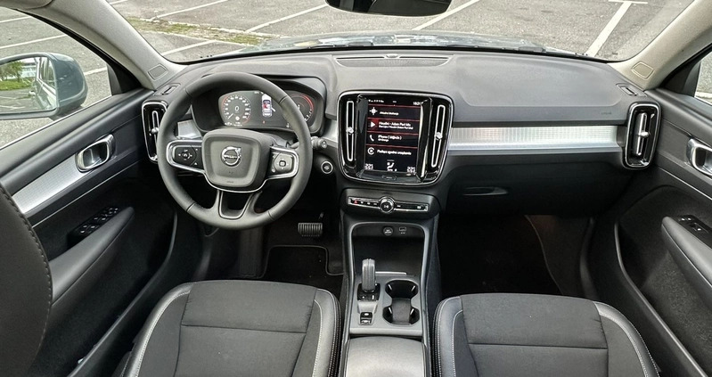 Volvo XC 40 cena 128000 przebieg: 73200, rok produkcji 2021 z Gliwice małe 781